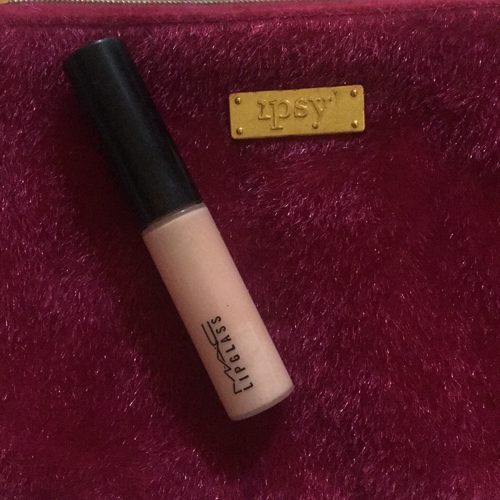 MAC Lipglass